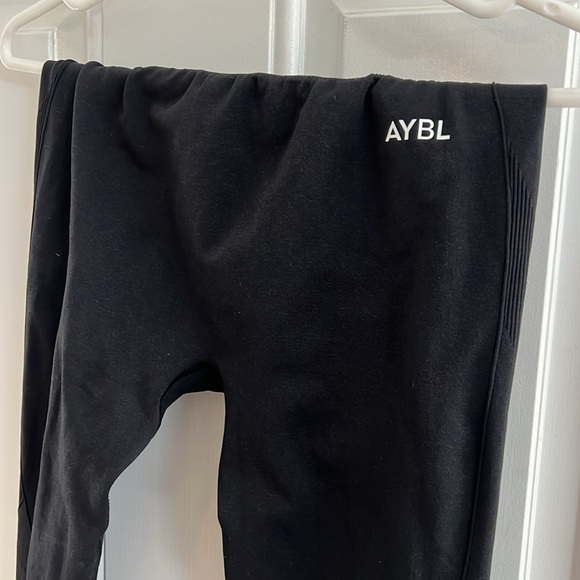 AYBL Black pulse seamless leggings NWT - Picture 3 of 7